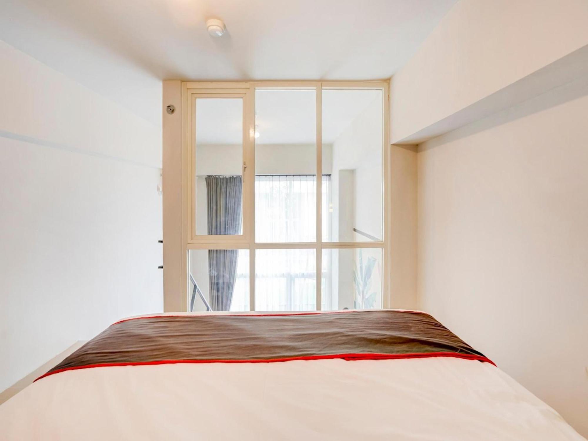 Super Oyo Collection O 30 Amega Crown Sub Hotel 3*